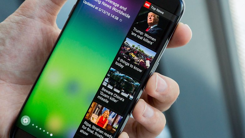 1707523272 276 Samsung galaxy s7 vs s7 edge What8217s the difference and Samsung galaxy s7 vs s7 edge, What’s the difference and which phone is better?