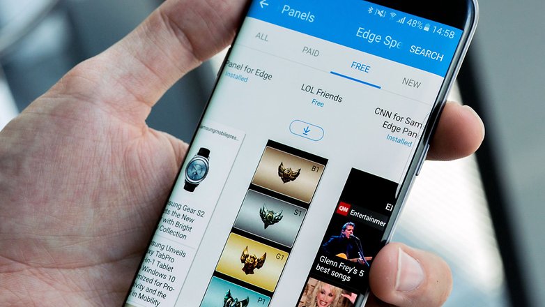 1707523274 807 Samsung galaxy s7 vs s7 edge What8217s the difference and Samsung galaxy s7 vs s7 edge, What’s the difference and which phone is better?