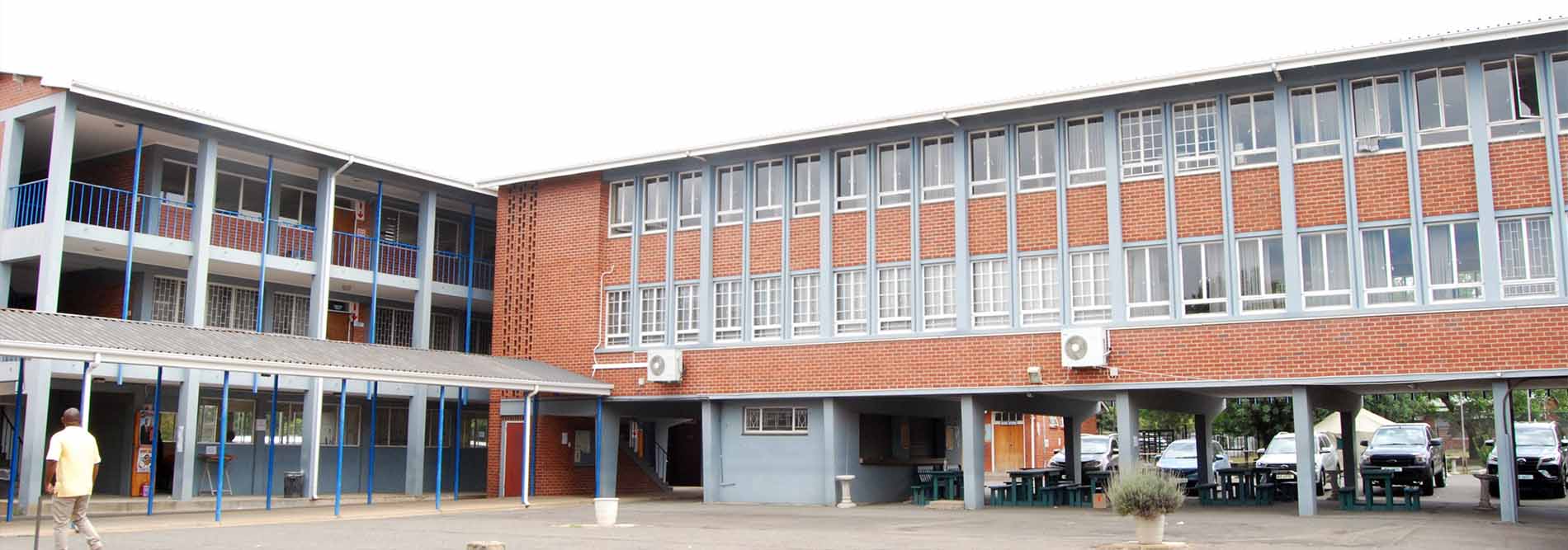 mnambithi college 1 Mnambithi College, South Africa