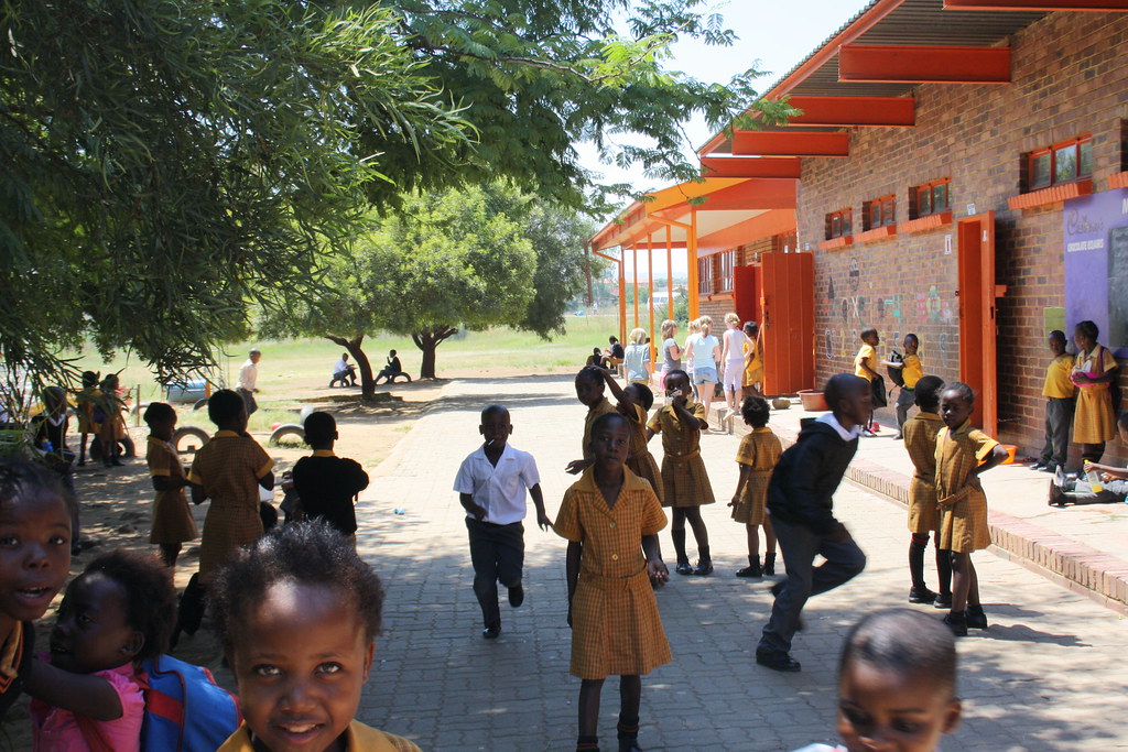 mveledziso primary Mveledziso Primary School online Application, Courses, fees, Contacts