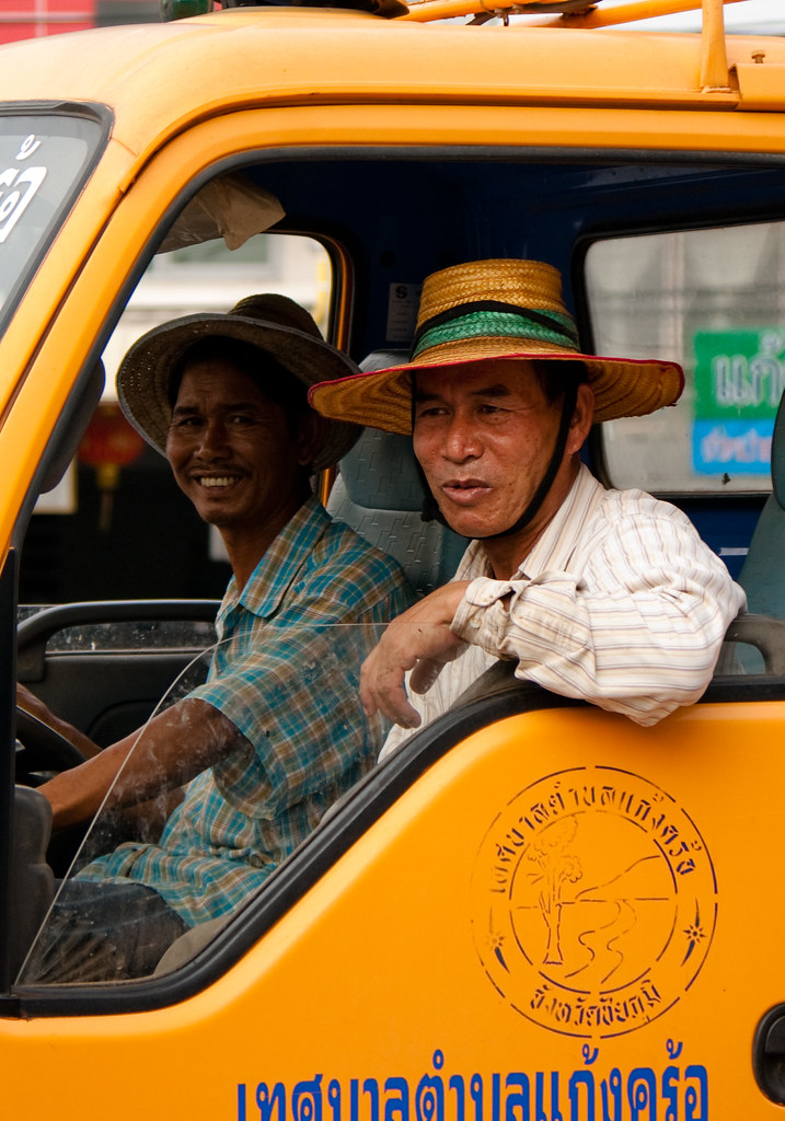 yes men 11 Make the Most of a Campus Tour